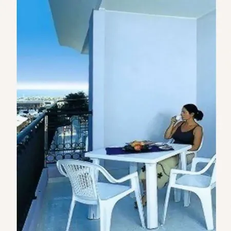 Bright Apartment-beahost Апартаменти