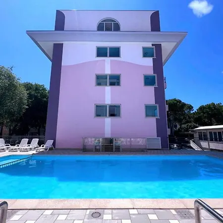 Bright Apartment-beahost * Бібіоне